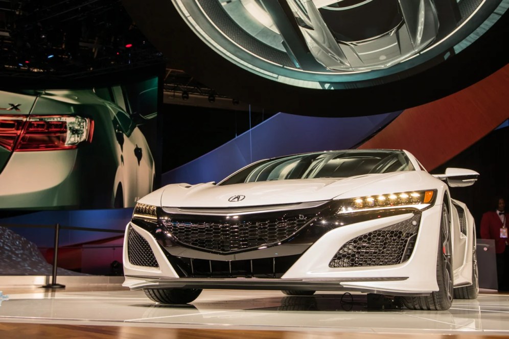 Acura NSX- 2016 Detroit Auto Show-2