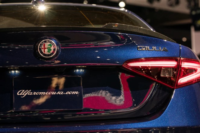 Alfa Romeo Giulia- 2016 Detroit Auto Show-9