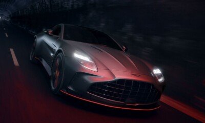 Aston_Martin_Vantage_S_1