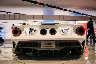 Ford GT- 2016 Detroit Auto Show-1