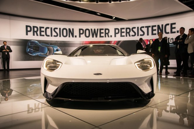 Ford GT- 2016 Detroit Auto Show-17
