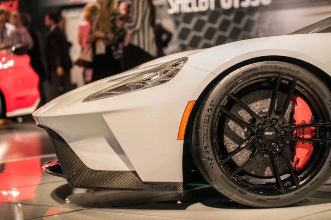 Ford GT- 2016 Detroit Auto Show-6