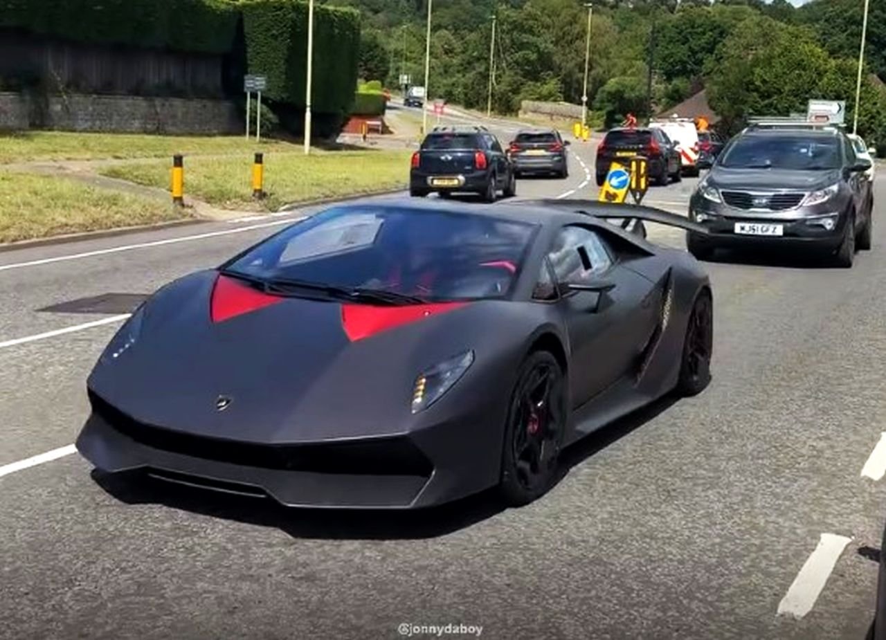 Lamborghini Sesto Elemento-road-legal-Goodwood-1
