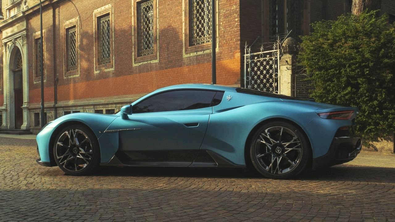 Maserati-MCPura-2