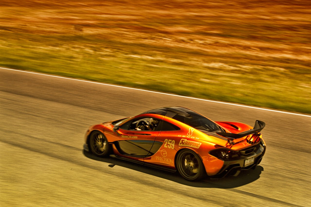 Mclaren P1 goldrush Rally
