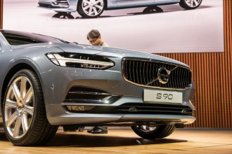 Volvo S90- 2016 Detroit Auto Show-2